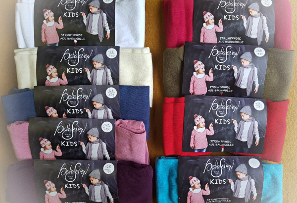 KIDs Baumwollstrumpfhose -Schwarz-